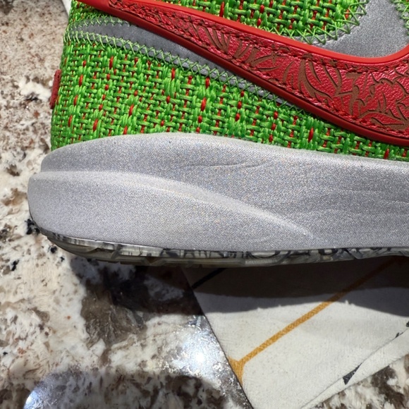 Lebron 20 Stocking Stuffers Men's 9 - Picture 4 of 16